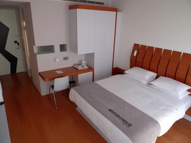Nova, Suite, King Bed، Bossa Nova Beirut Hotel 2/5