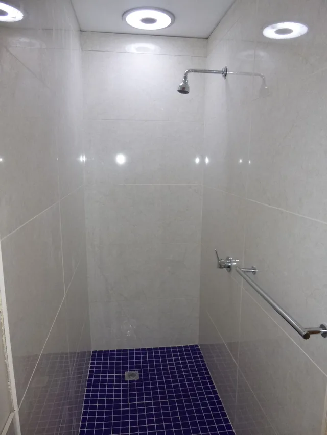 استوديو سوبيريور، CITY CENTRE BUDGET HOTEL 2/2