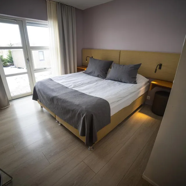 غرفة بسرير مزدوج بإطلالة على الجبل، ICELANDAIR HOTEL HAMAR 1/10