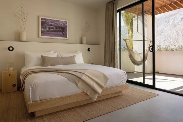 3 Bedrooms, Design, Suite, 3 King Beds، Drift Palm Springs 1/6