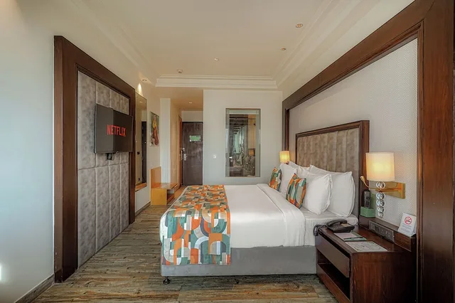 Executive, BluSalzz Residence Amritsar 1/10