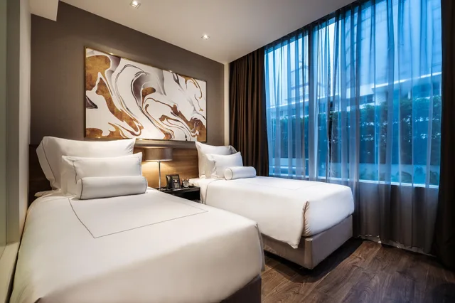 جناح بسرير كينج وسرير كوين بإطلالة على الحديقة بشرفة بغرفتي نوم، MUU Bangkok Hotel 2/8