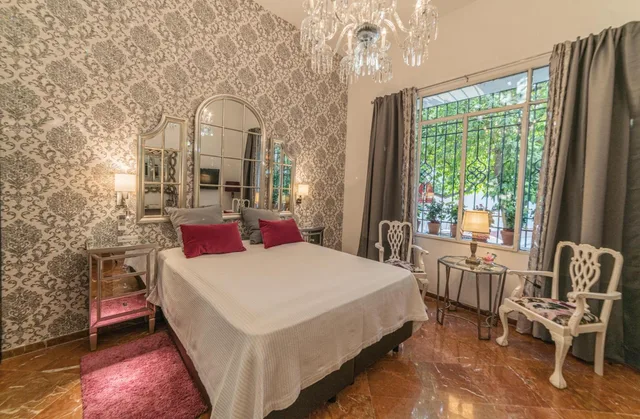 غرفة بسرير كوين بإطلالة على الحديقة، Rey Don Pedro Luxury Home 3/9