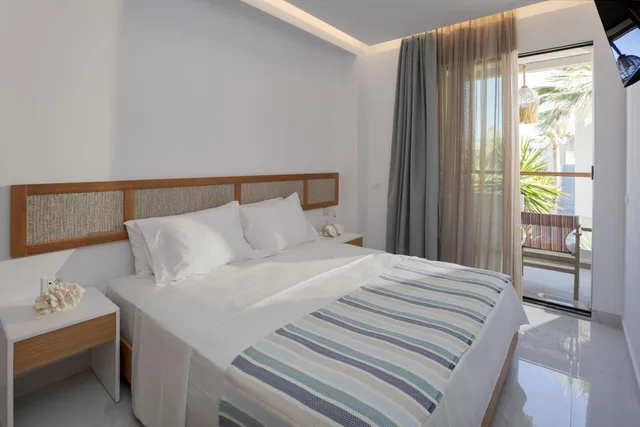 شقة، Galazio Beach Resort 1/5