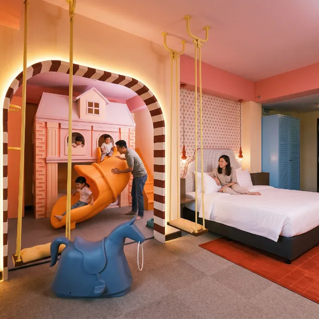 Family, Bunk Bed, Den، The Tres Hotel 1/1