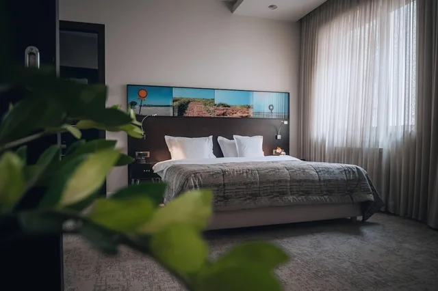 جناح تنفيذي بسرير كينج مع أريكة، Townhouse 27 Hotel Belgrade 2/4