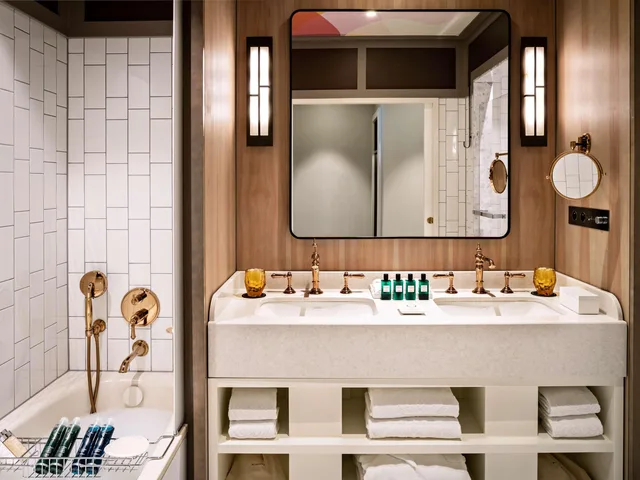 غرفة بريميوم بسرير كوين، Sofitel Le Scribe Paris Opera 5/7