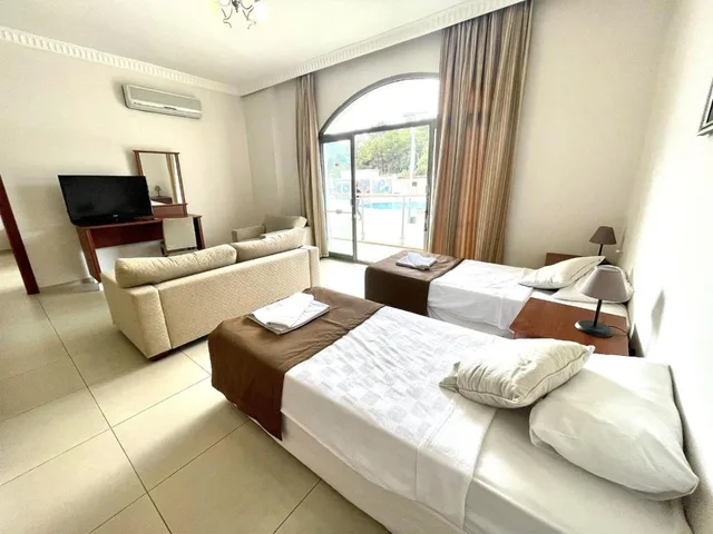 غرفة رباعية، Forum Residence Hotel 7/9