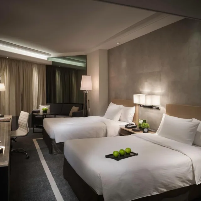 غرفة ديلوكس ثلاثية، Gateway Hotel 2/7