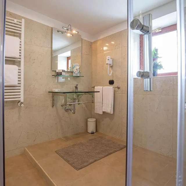 غرفة ديلوكس بسرير مزدوج أو سريرين منفصلين، Hotel Centro Congressi San Luca 6/6