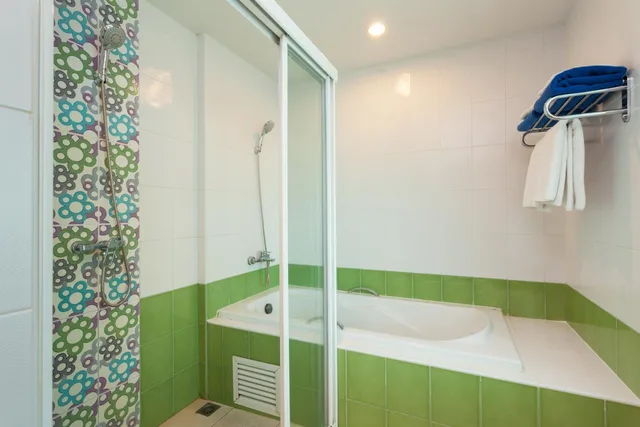 غرفة بسرير مزدوج أو سريرين منفصلين بإطلالة جزئية على البحر، Baumancasa Beach Resort 3/3