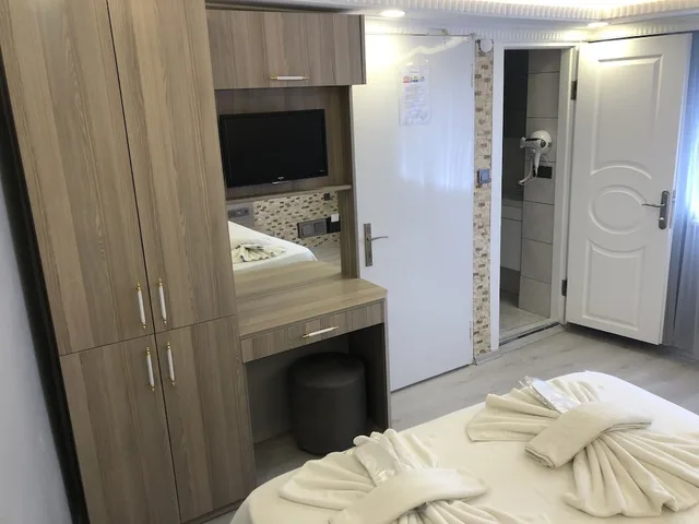 Room, Double Bed, Hotel Emir 2/7