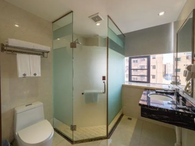 غرفة بسرير كوين، Chonpines Hotel (Shenzhen Gongming Honghuashan Metro Station) 5/5