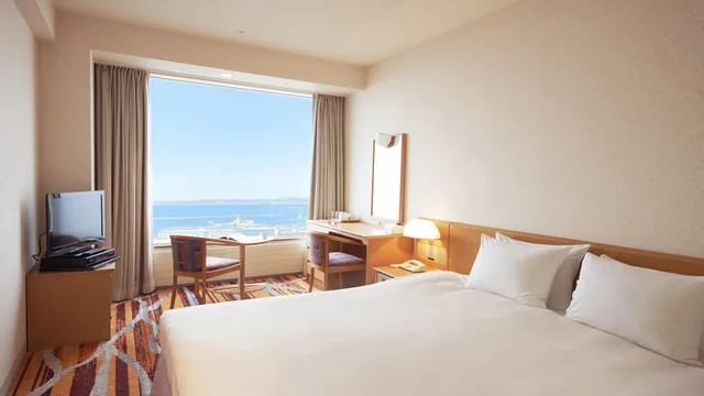 غرفة بسرير مزدوج بإطلالة على البحر في طابق مرتفع، KUSHIRO PRINCE HOTEL 1/1