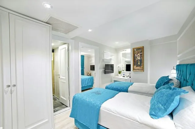 غرفة متصلة عائلية، Glamour Hotel 3/4