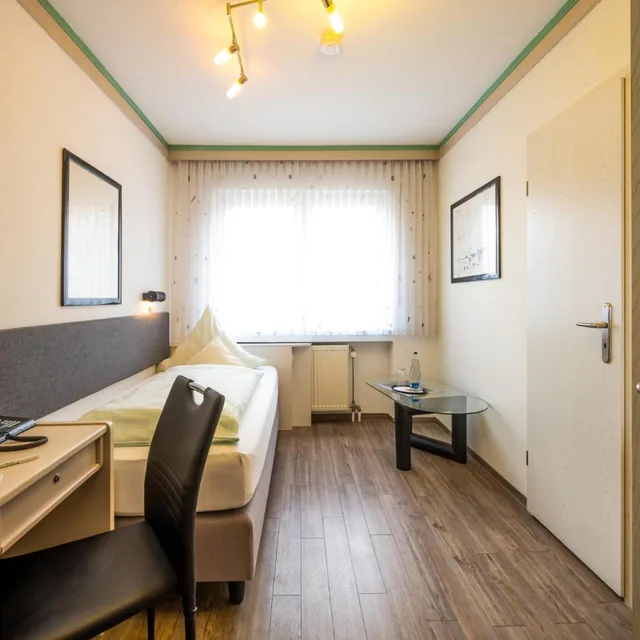 غرفة كومفورت مفردة، Ambient Hotel Am Europakanal 6/14