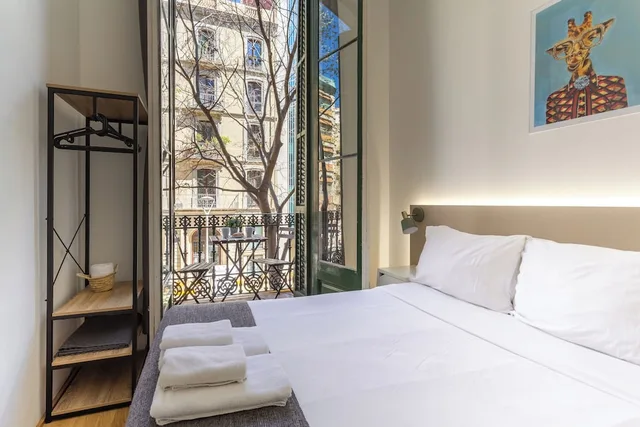 غرفة كلاسيكية بسرير كينج بحمام مشترك، Hostal Siscinc - Adults Only 10/10