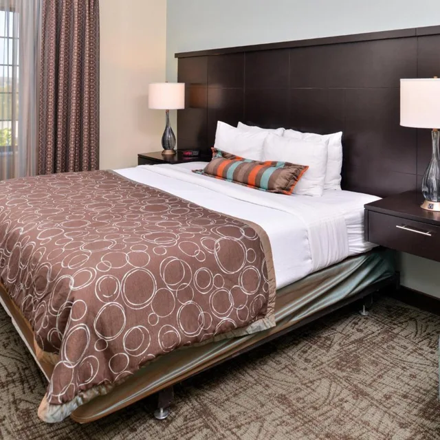جناح بغرفتي نوم لذوي الإعاقة، Staybridge Suites O Fallon Chesterfield 10/10