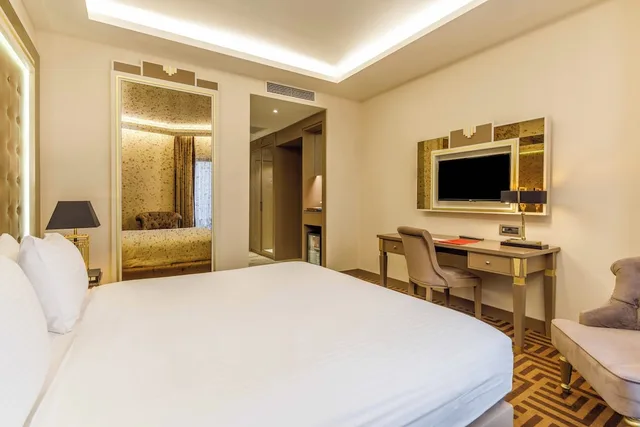 غرفة اقتصادية بسريرين منفصلين، Ramada By Wyndham Istanbul Golden Horn 6/9