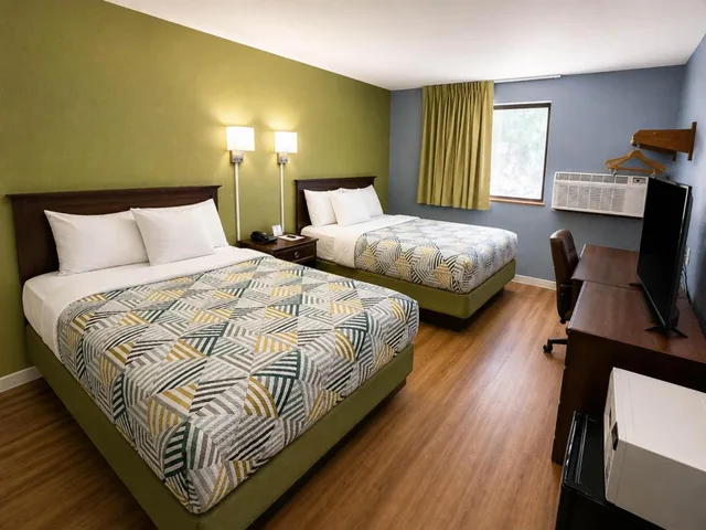 2 Full Beds - Smoking، Motel6 Morehead, KY 8/10
