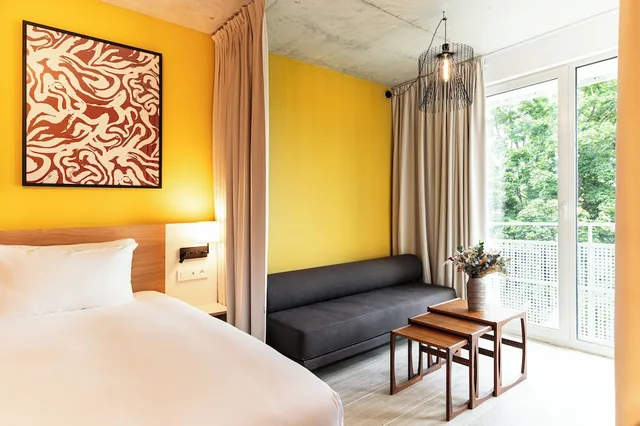Premium, King Bed, Sofa, Balcony, voco Beaune - Cite des Vins 4/7