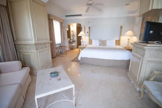 Grand, Deluxe, King Bed, Grand Isla Navidad Golf & Spa Resort with Marina 3/10