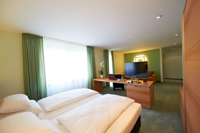 Junior Suite, Superior, Double Bed, Hirsch Hotel 1/5
