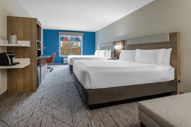 غرفة ديلوكس بسريرين كينج، Holiday Inn Express Crystal River 1/1