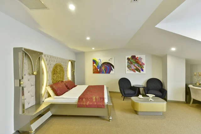 غرفة ديلوكس بسرير كينج، G-Han Hotel 1/1