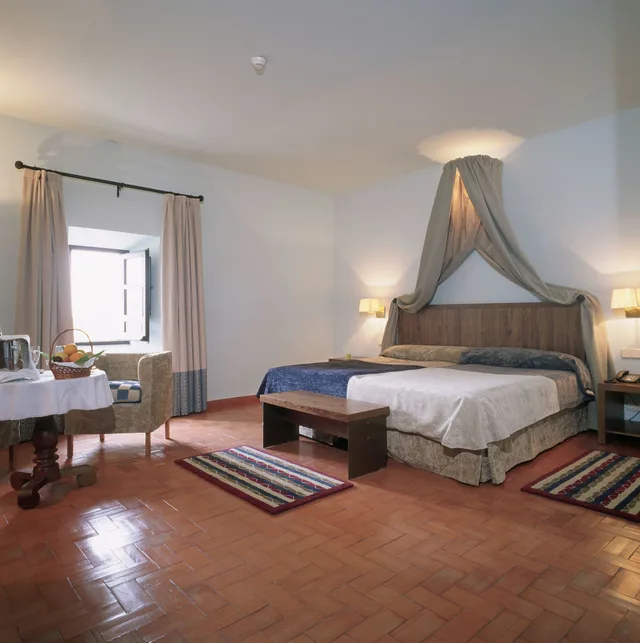 غرفة سوبيريور بسريرين منفصلين، Parador De Trujillo 1/4