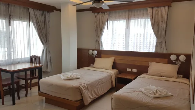 Deluxe, Twin Beds, Kitchenette, Green Harbor Hotel And Service Apartment 7/10