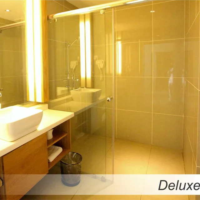 غرفة ديلوكس بسرير فردي، Casuarina At Meru 3/4