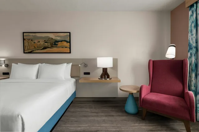 غرفة بسرير كينج، Hilton Garden Inn Charlotte Pineville 5/8