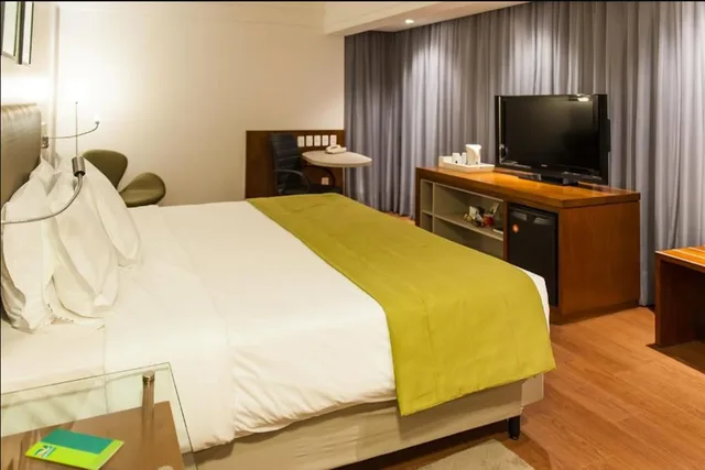 غرفة ديلوكس بسرير كينج، Slaviero Hotel Porto Alegre 3/5