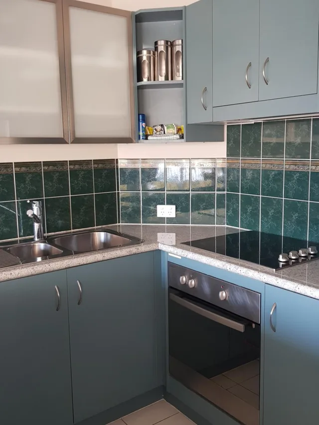 2 Bedrooms, Roof Top, Apartment, Stair Access Only، Excellsior 10/10