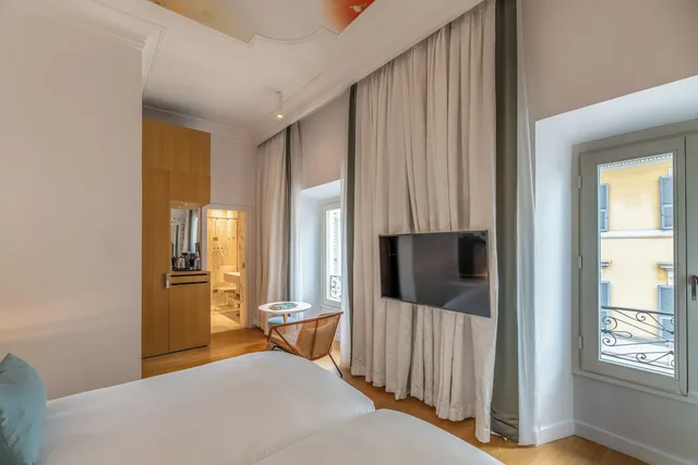 غرفة متصلة عائلية بسرير مزدوج وسريرين منفصلين، Sofitel Rome Villa Borghese Hotel 6/10