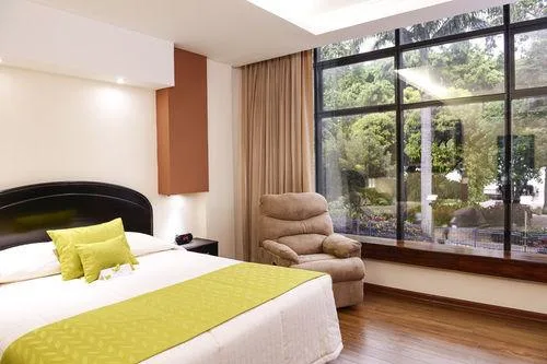 غرفة سوبيريور مفردة، Ramada Hotel Guayaquil 2/5