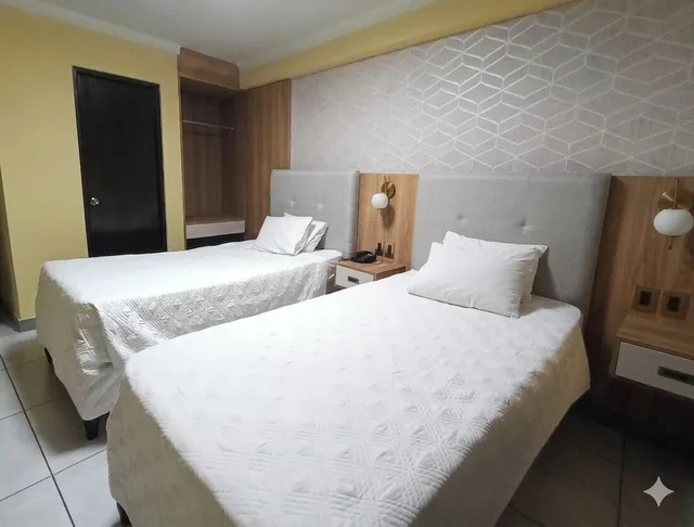 غرفة أساسية بسريرين منفصلين، Hotel Plaza by DOT Light 3/9
