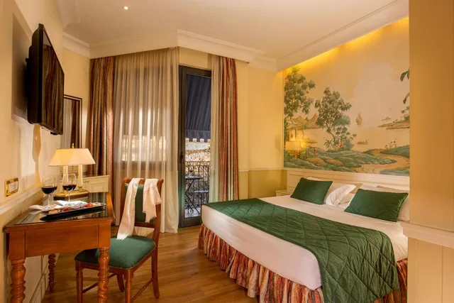 غرفة قياسية مفردة بسرير مزدوج، Donna Laura Palace Hotel 1/1