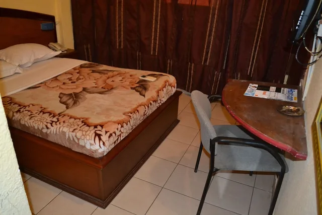 غرفة أساسية بسرير مزدوج، Hotel Akena City 3/4