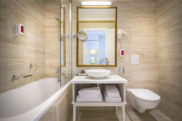 غرفة سوبيريور بسرير مزدوج بإطلالة على البحر، Hotel Bellevue 3/3