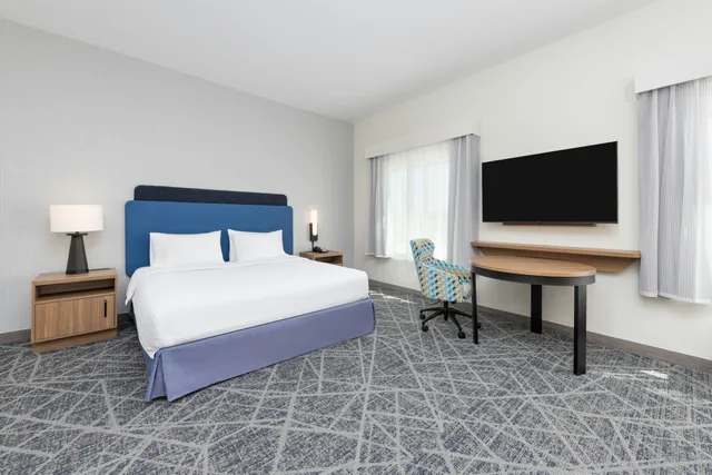 استوديو بسرير كينج، Hampton Inn & Suites Little Rock Airport 2/3