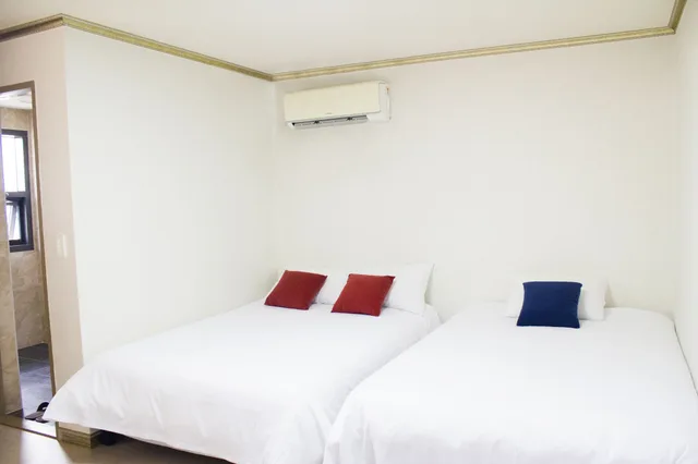 Resort, 3 Double Beds, Dammora Hotel and Resort 2/8