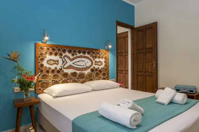 جناح عائلي، Aris Hotel Paleochora 1/3