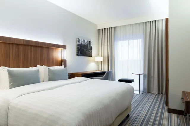 1 Bedroom, Suite, Courtyard By Marriott Tampere City 1/2