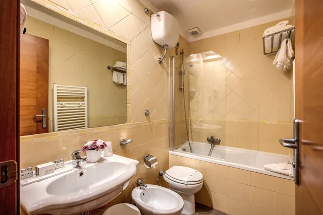 غرفة قياسية بسريرين منفصلين، Hotel Villafranca 4/7