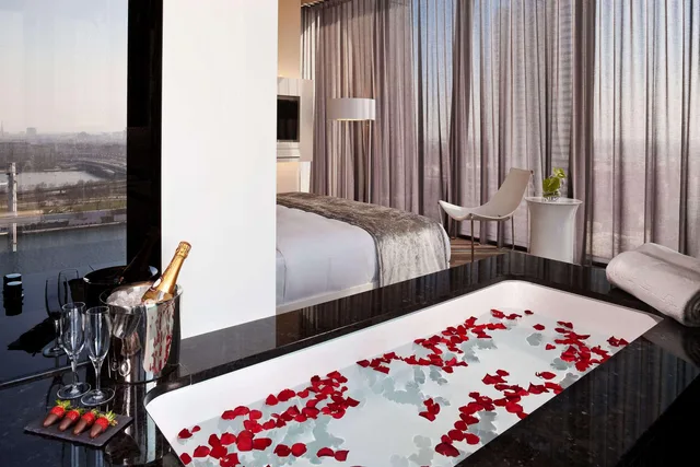 غرفة غراند بريميوم بانورامية بإطلالة، Melia Vienna 7/7