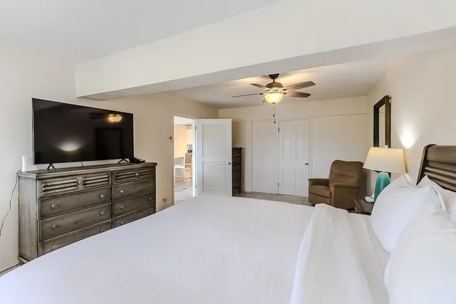 شقة سكنية بسرير كينج بغرفة نوم واحدة مع أريكة، Point Pleasant Resort 3/10
