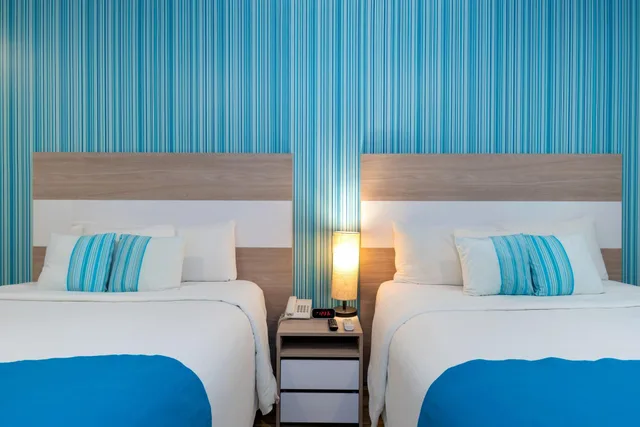 غرفة عائلية، Aqualina Inn 1/6
