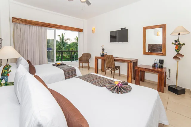غرفة قياسية بسرير مزدوج بإطلالة على الجبل، Quinta Bella Huatulco 1/4